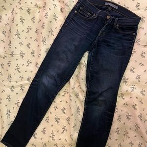 JBRAND DARK WASH DENIM SIZE 26